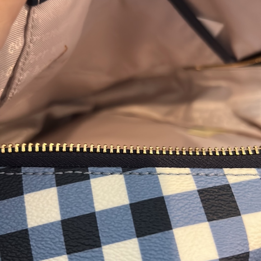 Kate Spade, large blue and white checkered backpack with extra front zipper part - Picture 8 of 9